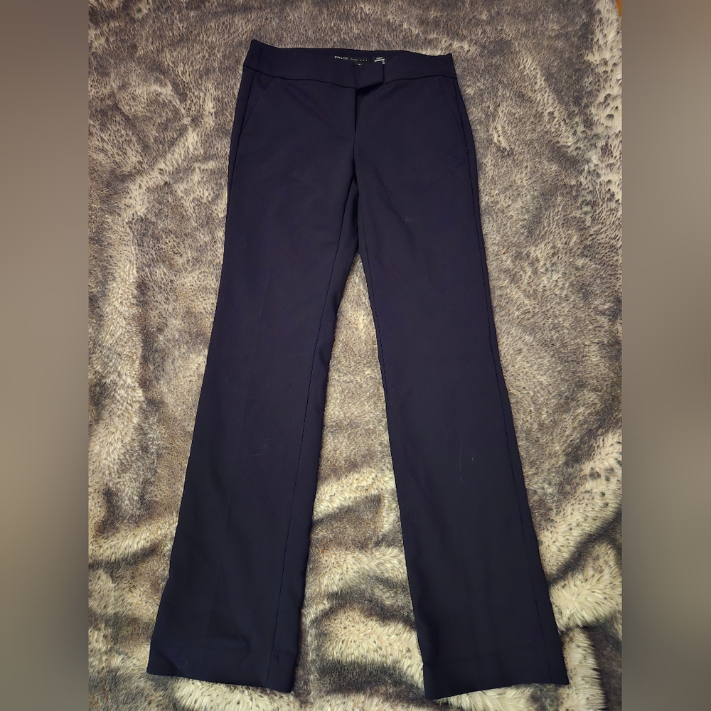 RW&CO. Flare Leg dress pant size 4